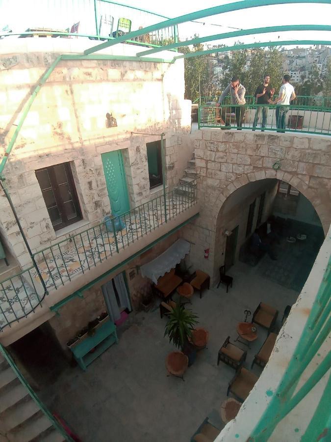 Turquoise Hostel Наблус Екстериор снимка