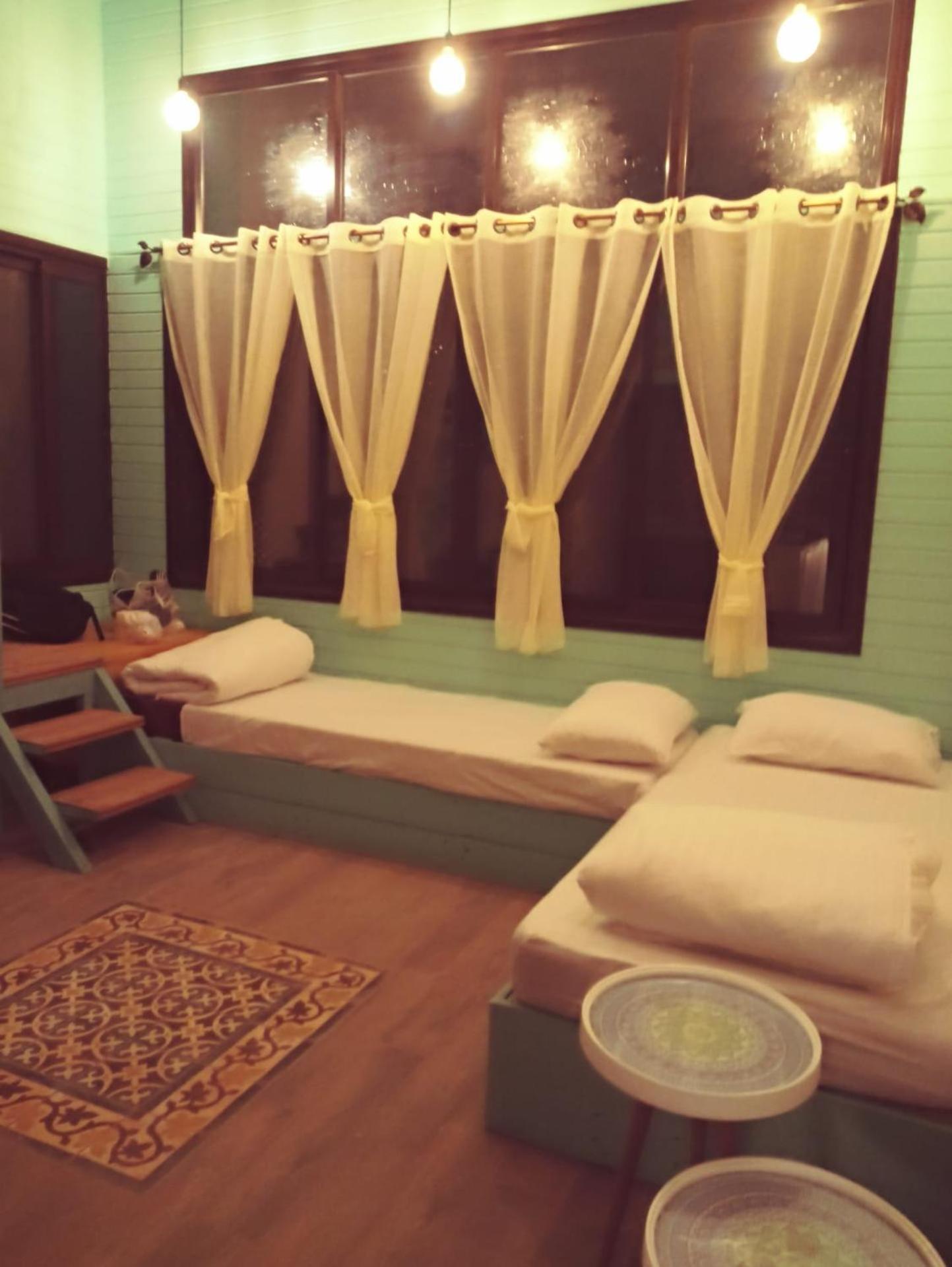 Turquoise Hostel Наблус Стая снимка
